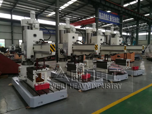 Z3050摇臂钻床厂家车间 Z3050摇臂钻床厂家车间